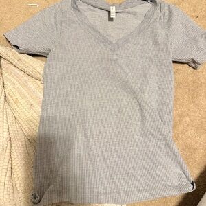 Athleta Gray Short Sleeve Tee